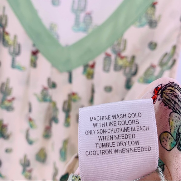 Flutter Yourself in Cacti Tank - Picture 6 of 10